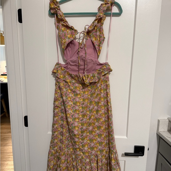 ASTR Floral Ruffle Dress - Picture 5 of 7